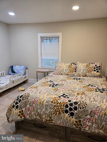 334 CHEWS LANDING RD, Lindenwold, NJ 08021