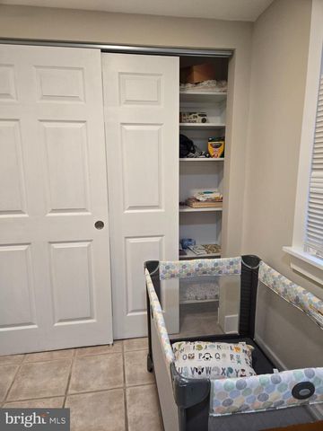 334 CHEWS LANDING RD, Lindenwold, NJ 08021