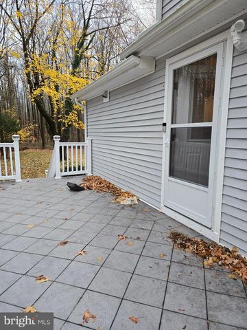 334 CHEWS LANDING RD, Lindenwold, NJ 08021