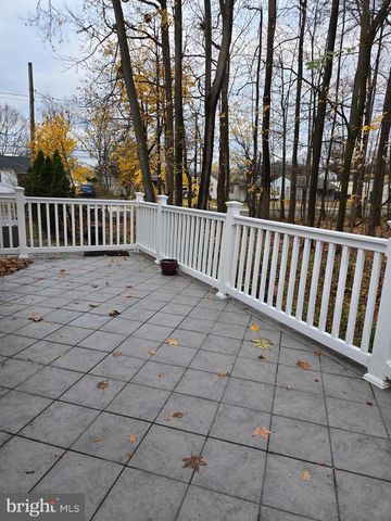 334 CHEWS LANDING RD, Lindenwold, NJ 08021