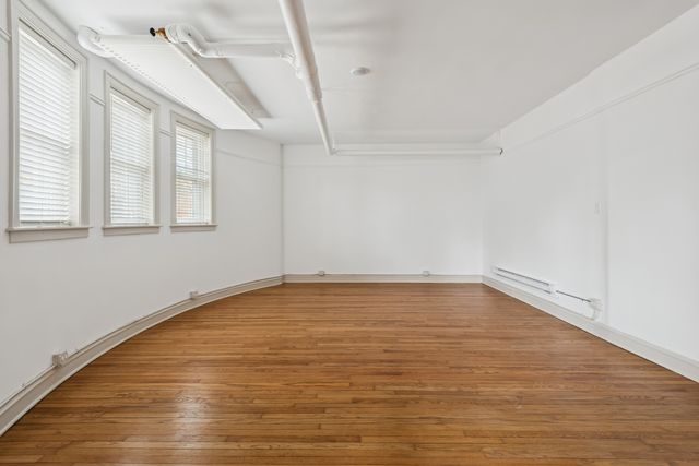 531 Hinman Avenue A-0, Evanston, IL 60202