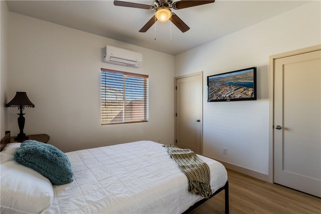 370 Riverfront Dr, Bullhead City, AZ 86442