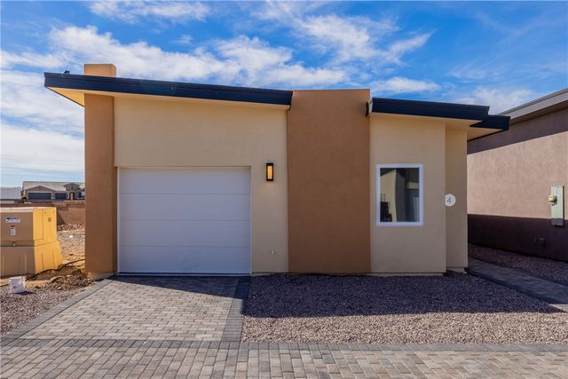 370 Riverfront Dr, Bullhead City, AZ 86442