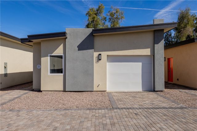 370 Riverfront Dr, Bullhead City, AZ 86442