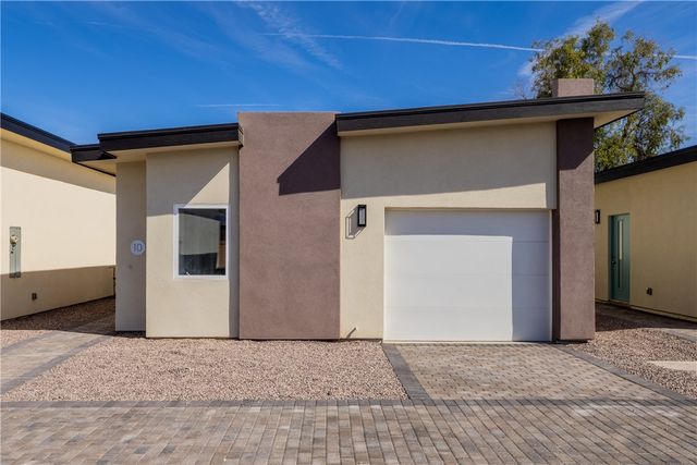 370 Riverfront Dr, Bullhead City, AZ 86442