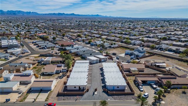 370 Riverfront Dr, Bullhead City, AZ 86442