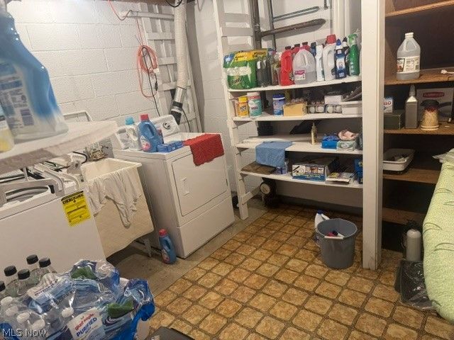 525 Brookpark, Canfield, OH 44406