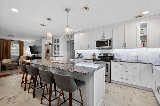 4536 SIMMONS ROAD, Orlando, FL 32812
