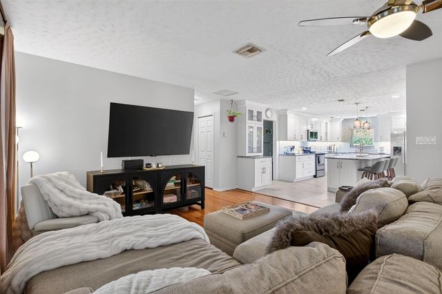 4536 SIMMONS ROAD, Orlando, FL 32812