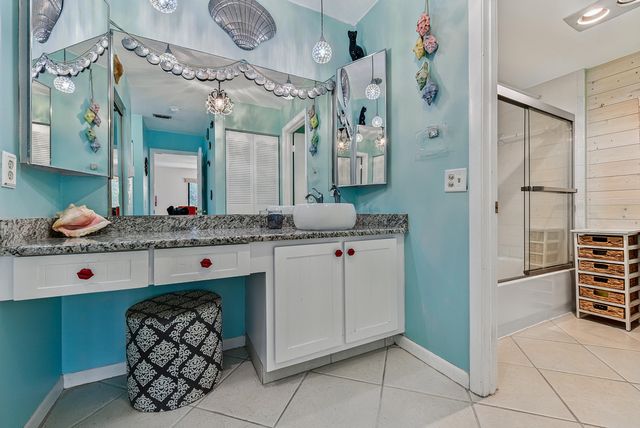 7956 Eastlake Drive Unit 16b, Boca Raton, FL 33433