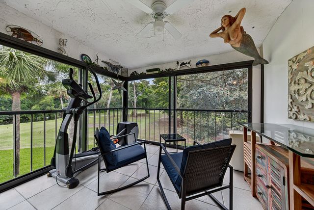 7956 Eastlake Drive Unit 16b, Boca Raton, FL 33433