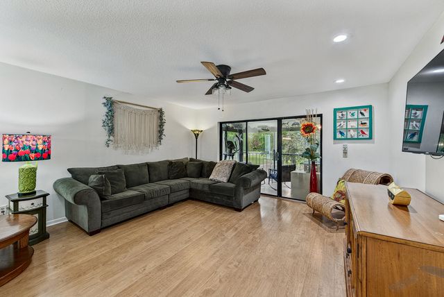 7956 Eastlake Drive Unit 16b, Boca Raton, FL 33433