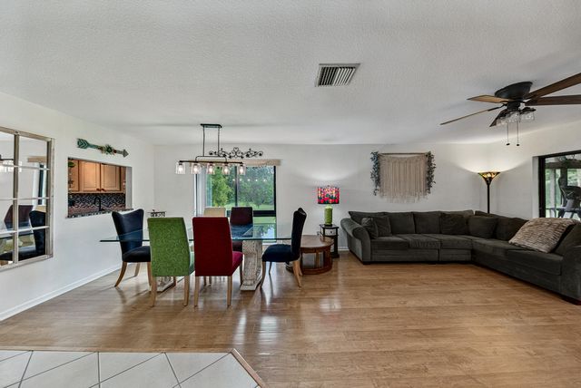 7956 Eastlake Drive Unit 16b, Boca Raton, FL 33433