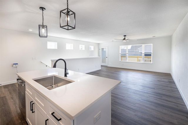 68-70 E Ash Lane, Milton, WI 53563