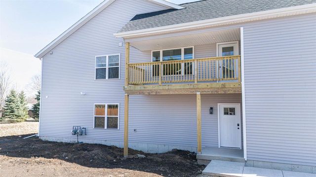 68-70 E Ash Lane, Milton, WI 53563