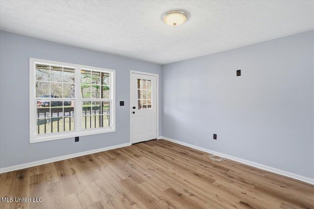 936 Jenkins Street, B, Pearl, MS 39208