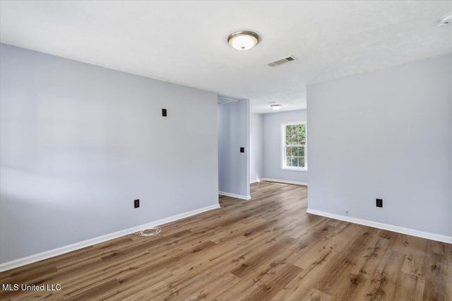 936 Jenkins Street, B, Pearl, MS 39208