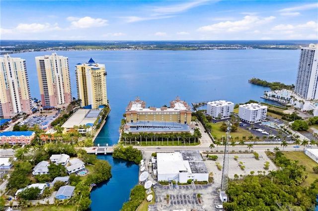 2825 Palm Beach BLVD 519, Fort Myers, FL 33916