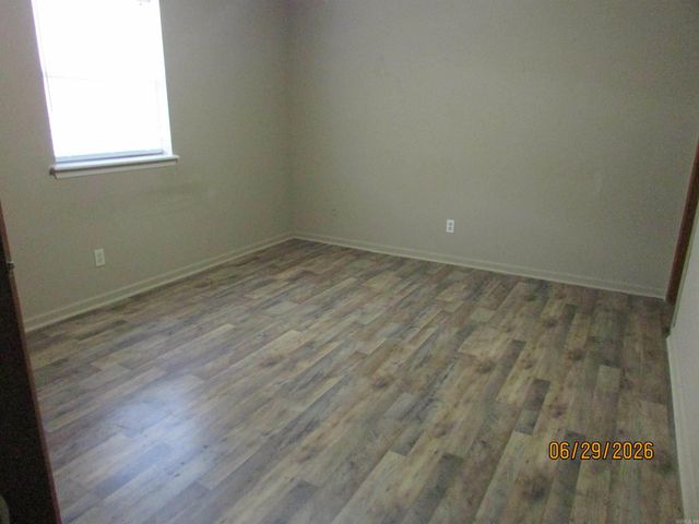 16 Pheasant Run, Cabot, AR 72023