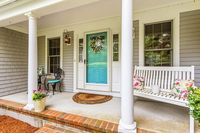 103 Falling Leaf, Barnstable, MA 02655