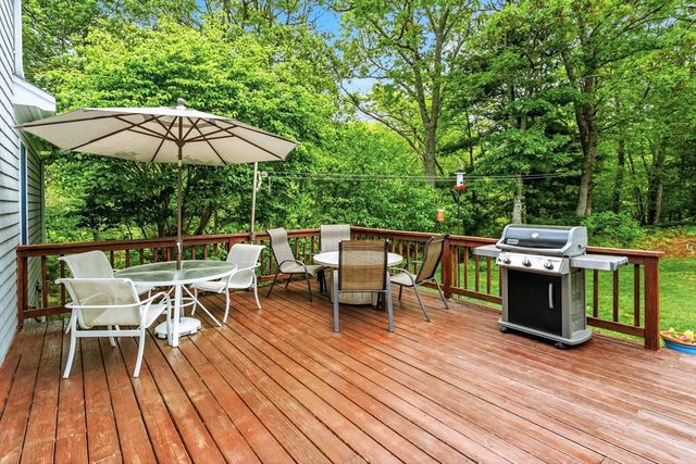 103 Falling Leaf, Barnstable, MA 02655