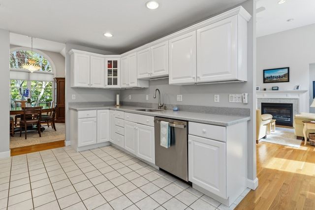 103 Falling Leaf, Barnstable, MA 02655