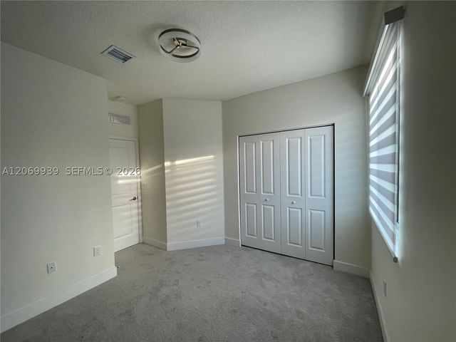 4460 NW 83rd Ave, Doral, FL 33166