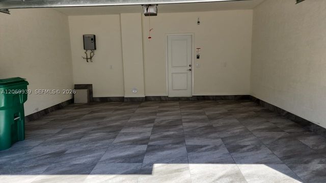4460 NW 83rd Ave, Doral, FL 33166