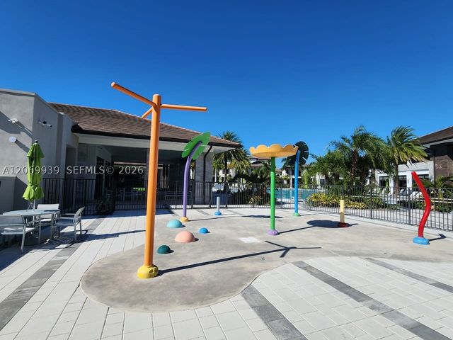 4460 NW 83rd Ave, Doral, FL 33166