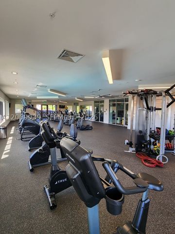 4460 NW 83rd Ave, Doral, FL 33166