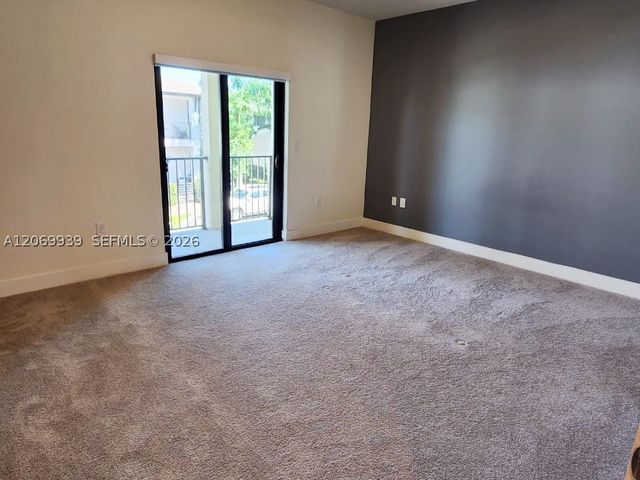 4460 NW 83rd Ave, Doral, FL 33166