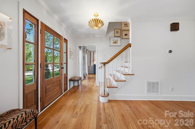 1015 Thistle Court, Charlotte, NC 28211