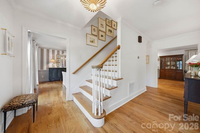 1015 Thistle Court, Charlotte, NC 28211