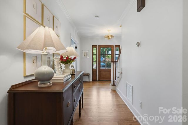 1015 Thistle Court, Charlotte, NC 28211