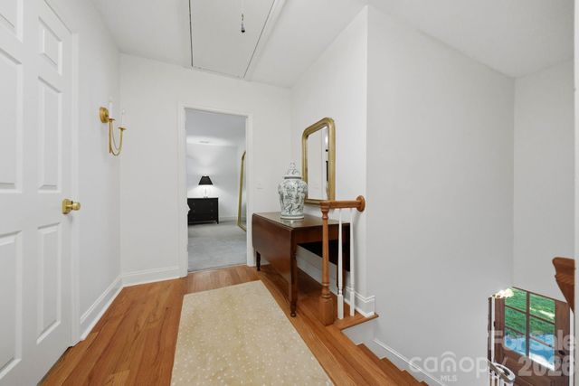 1015 Thistle Court, Charlotte, NC 28211