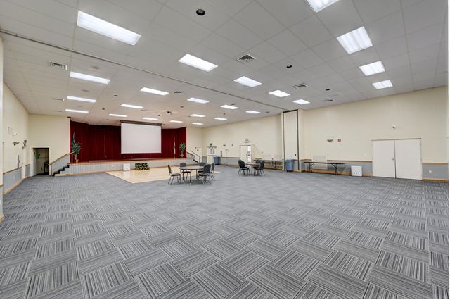 2384 NW 36th Avenue, Coconut Creek, FL 33066