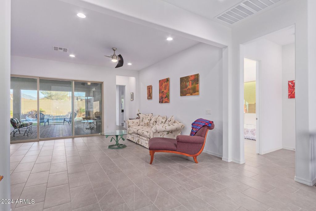 Image 14 of property listing at 16093 S 178TH Avenue, Goodyear, AZ 85338