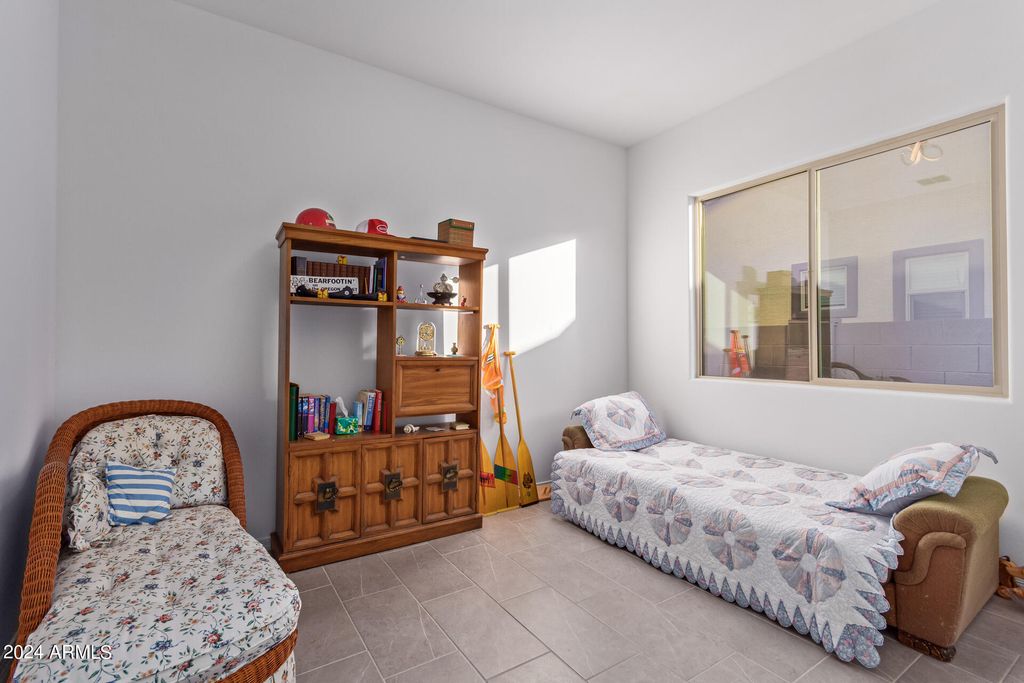 Image 28 of property listing at 16093 S 178TH Avenue, Goodyear, AZ 85338