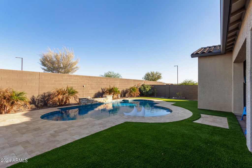 Image 39 of property listing at 16093 S 178TH Avenue, Goodyear, AZ 85338