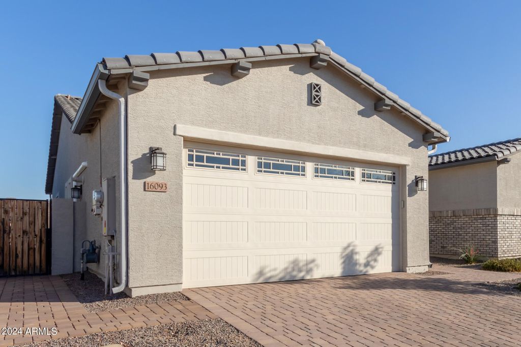 Image 44 of property listing at 16093 S 178TH Avenue, Goodyear, AZ 85338