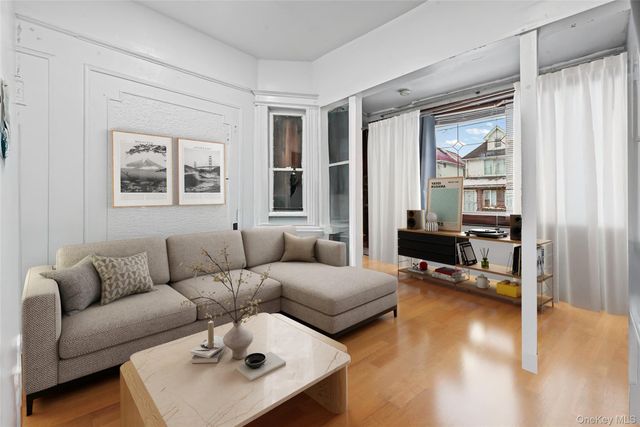 10518 171st Place, Jamaica, NY 11433