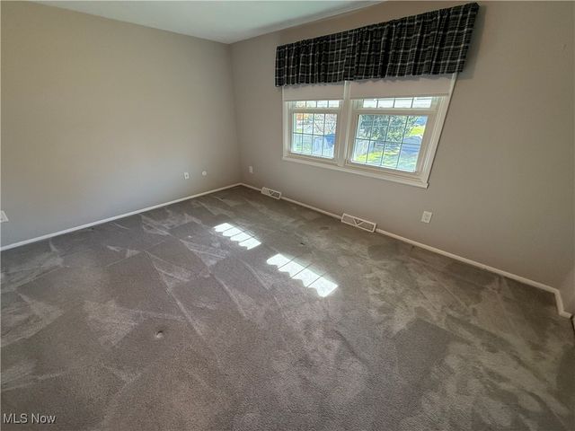 3520 Mark Drive, Broadview Heights, OH 44147