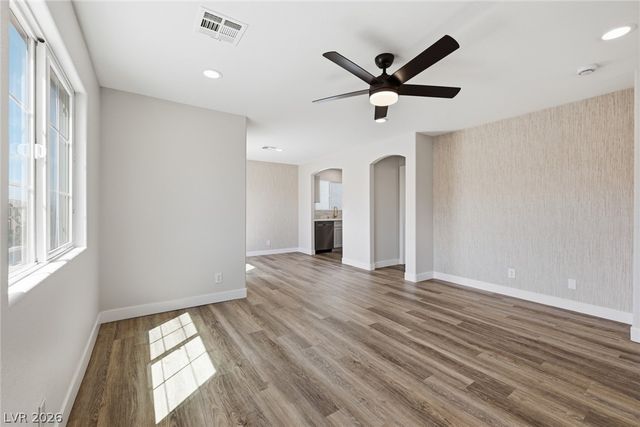 10478 Perfect Parsley Street, Las Vegas, NV 89183