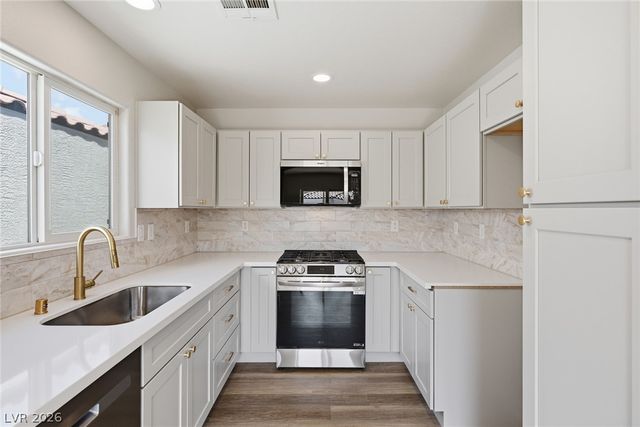 10478 Perfect Parsley Street, Las Vegas, NV 89183