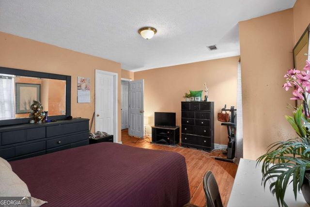 435 Burdett Ridge Court, Atlanta, GA 30349