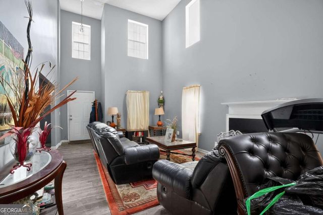 435 Burdett Ridge Court, Atlanta, GA 30349