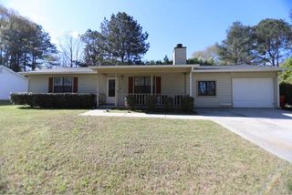 1061 Walnut Creek Lane, Jonesboro, GA 30238