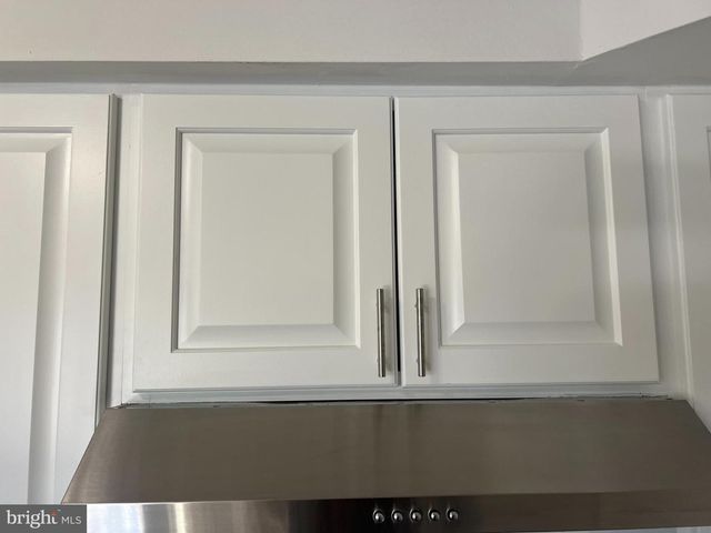 1707 ASPEN DR, Plainsboro, NJ 08536