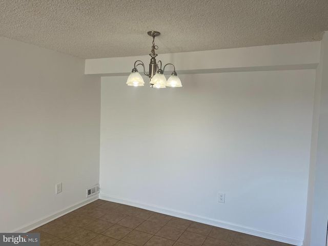 1707 ASPEN DR, Plainsboro, NJ 08536