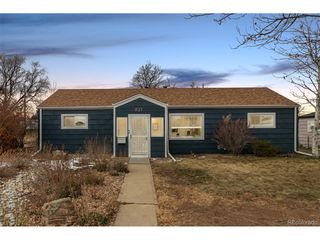 821 Victor St, Aurora, CO 80011